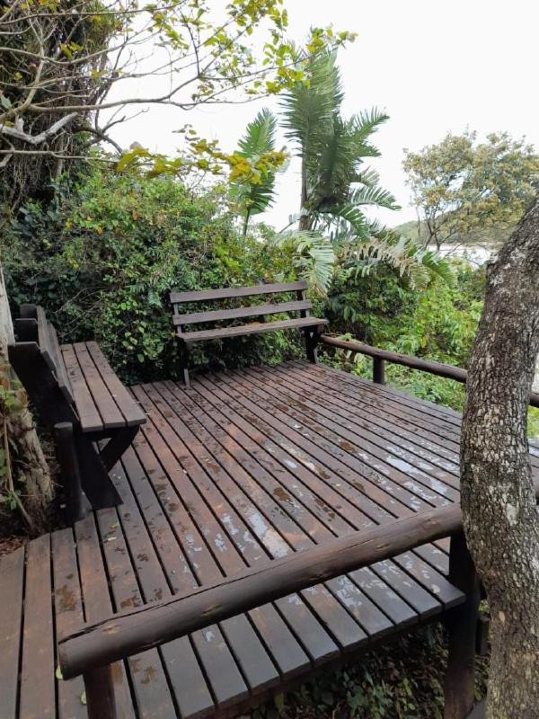 19 Montego Bay Caribbean Estate Apartman Port Edward Kültér fotó